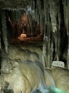 El sud d’Okinawa: Okinawa World i el Parc del memorial de la Pau – 沖縄の南